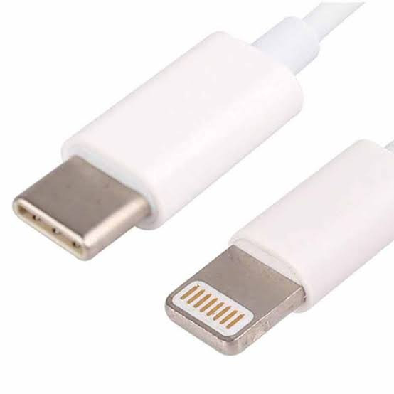 کابل شارژ اورجینال مخصوص آیفون 12 ______طول 1 متر
